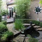 Amsterdamgarden - Stunning Garden With Pool Close To Amsterdam *