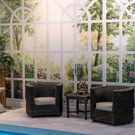 בית נופש Amsterdamgarden - Stunning Garden With Pool Close To Amsterdam