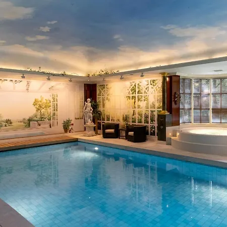 Amsterdamgarden - Stunning Garden With Pool Close To Amsterdam בית נופש לארן