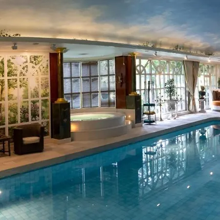 Amsterdamgarden - Stunning Garden With Pool Close To Amsterdam בית נופש לארן