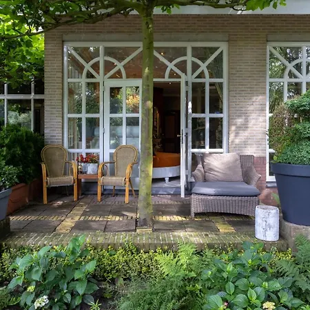 Amsterdamgarden - Stunning Garden With Pool Close To Amsterdam