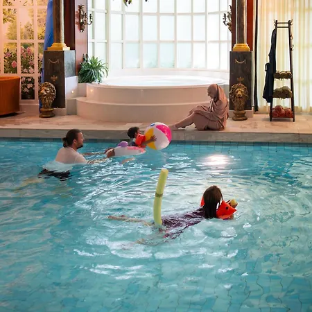 Amsterdamgarden - Stunning Garden With Pool Close To Amsterdam בית נופש לארן